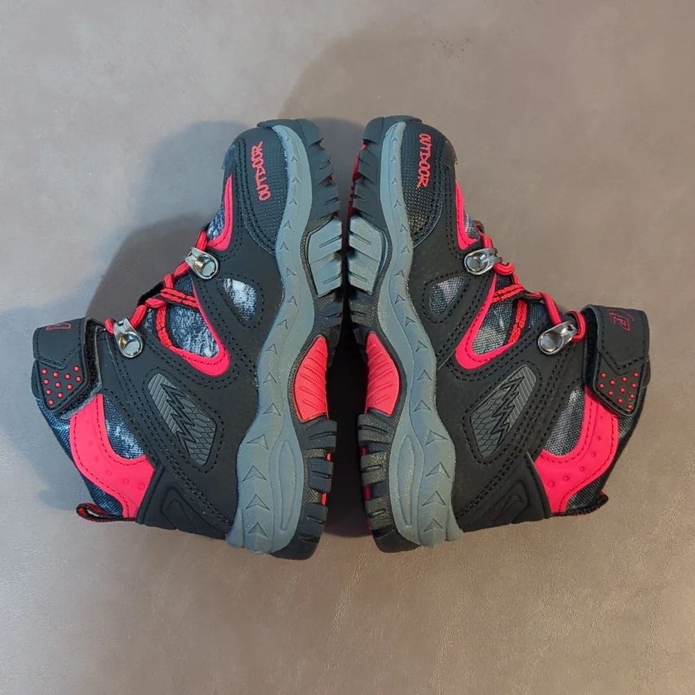 Vitike Ashion Outdoor Crampons Hiking Snow Boots Red on Black Size 9